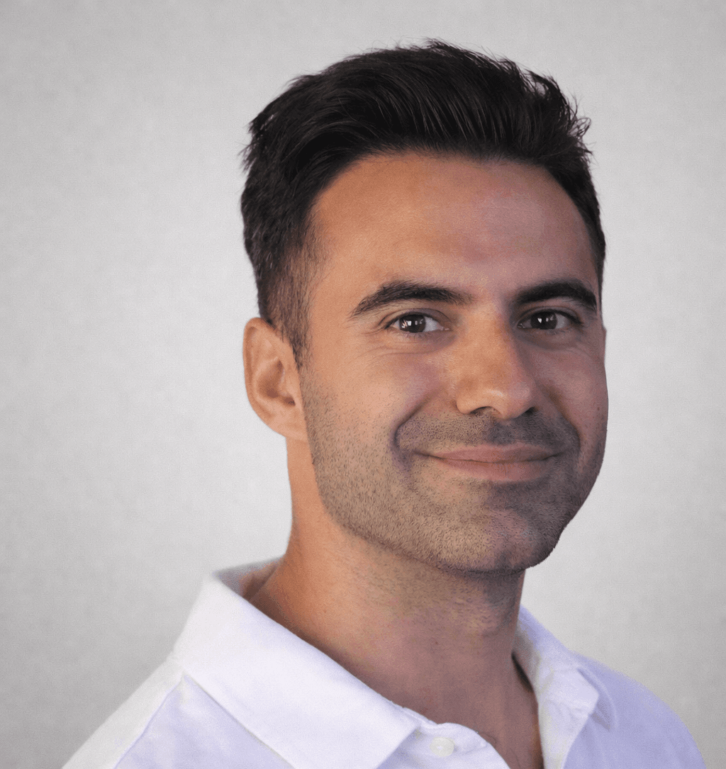 Headshot of Alexandros Karidas